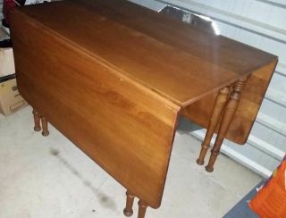 Vintage Maple Wood Cushman Kitchen Table And Chairs For Tillerlhome