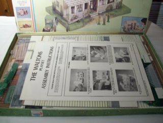 Vintage Amsco The Waltons Playset….  The Walton’s Home….  1974 5