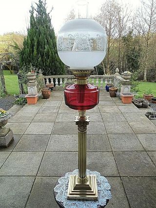 A Lovely Ruby Victorian Twin Duplex Table Oil Lamp.
