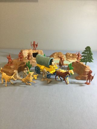 Marx Wagon Train / Vintage Toy Scenery