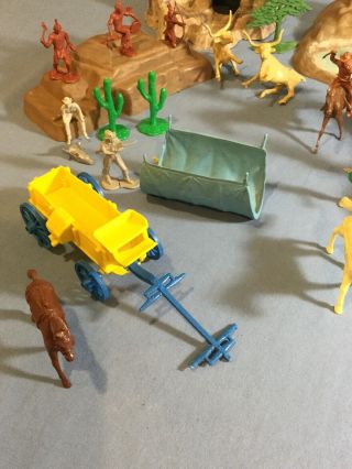 MARX WAGON TRAIN / Vintage Toy Scenery 7