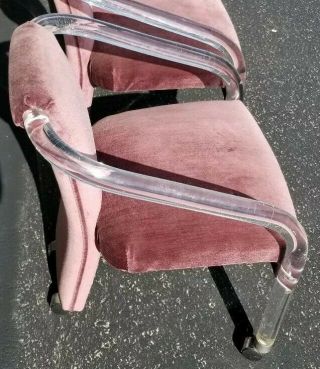 Mid Century Hollywood Glam Charles Hollis Jones Hill Mfg.  Lucite Rolling Chair 2