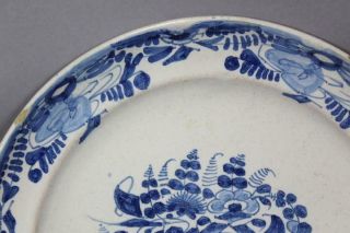 RARE EARLY 18TH C TIN GLAZE FAIENCE PLATE WITH VIBRANT BLUE FLORAL DECORATION 5