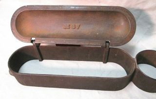ANTIQUE WHITEWATER WISCONSIN TRACTOR IMPLEMENT CAST IRON TOOL BOX IHC JOHN DEERE 3