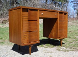 Vintage Mid Century Modern Johnson Carper Fashion Trend Double Pedestal Desk 4