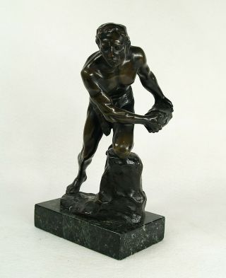 Ferdinand Lugerth (german 1885 - 1915) Bronze Sculpture " Rock Mover " Signed