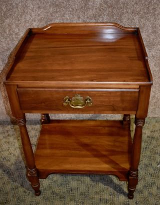 Vintage Henkel - Harris Solid Cherry Colonial Style Side Table w/Drawer 11