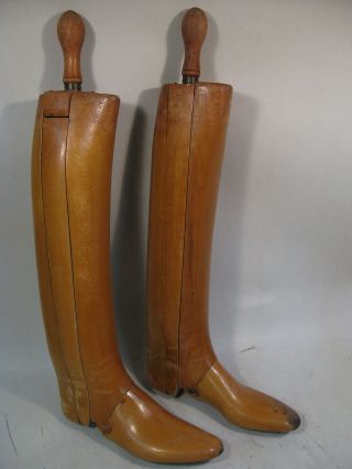 VTG ANTIQUE PEAL &CO LEATHER RIDING BOOT w WOOD KEY HOLLOWED STRETCHER TREE FORM 7