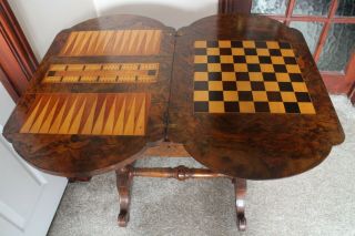 A Very Fine Victorian Walnut Games Table / Chess Backgammon Crib