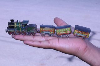 Vintage Fine Small No.  202 Litho Passenger Train Tin Toy,  Japan