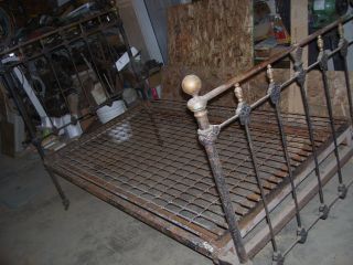 Vintage antique wrought iron bed some brass. 7