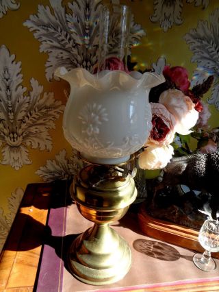 Vintage /antique Oil Lamp British Made Sunshine Mark F Milk White Shade