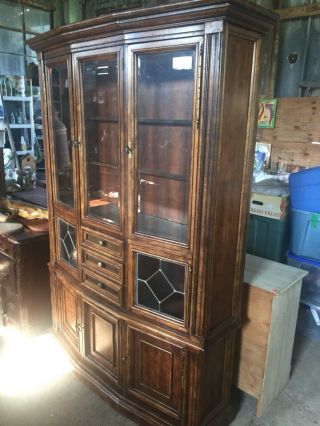 Lighted China Hutch With Lead Glass Real Wood