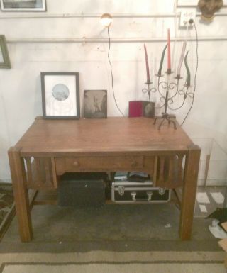 Arts & Crafts/Craftsman/ Mission Oak Antique Desk 2