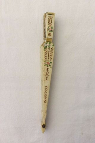 ANTIQUE HAND HELD CHINESE FAN BONE AND MATERIAL CONSTRUCTION (FS13) 5