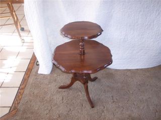 Solid Walnut 2 - Tier Table/dumbwaiter Table / Pie Crust Top (t177)