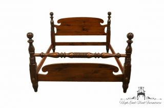 Ethan Allen Antiqued Pine Old Tavern Queen Size Cannonball Bed