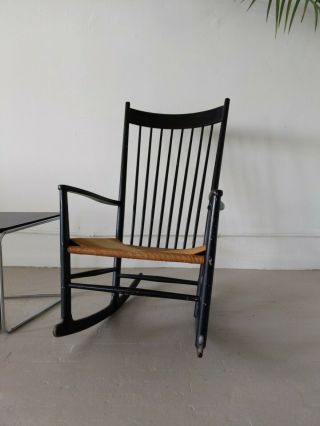 Vintage Hans Wegner Danish Mid - Century Rocking Chair In Black