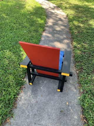 Mid Century Calder Color Red Blue Chairs Designed By GERRIT RIETVELD 4