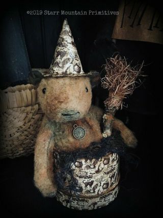 Primitive Lil Grungy Fall Halloween Witch Bear In A Box