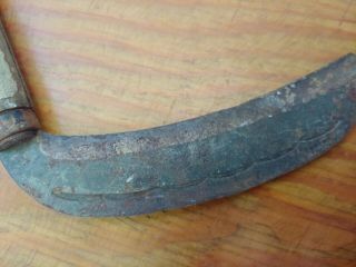 very old chinese sickle HAY KNIFE FARM STRAW CUTTER hand carved handle blade 2