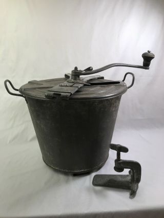 Antique 1904 Universal Bread Maker Dough Pail Mixer No.  4 Landers Frary & Clark