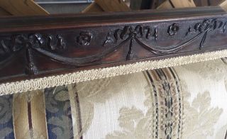 Vintage Victorian Sofa Couch Lovely Details 4