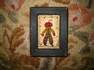 Primitive tiny Sampler MR.  PUMPKIN Early Look Simple Folk Art HaLLoWeeN 3