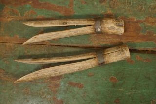 Antique Primitive Wooden Shaker Clothing Pins (2 Pins) 4