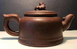 ANTIQUE VINTAGE CHINESE YIXING TEAPOT AND COVER 2
