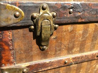 Early Antique Louis Vuitton Steamer Trunk Rayee Coffee Table Size 19th C 7