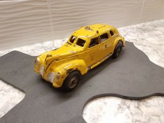 Vintage 1941 Arcade Yellow Taxi Cast Iron All