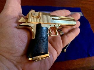 Miniature Desert Eagle Gun Scale Model Gold Plated Fine Details