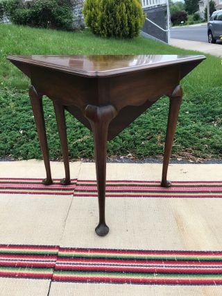 Kittinger Colonial Williamsburg Mahogany Corner Table Cw 2 - B Drop Leaf Table