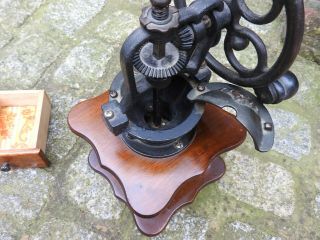 coffee mill coffee grinder with Wheel ca 1960 - 1975 Holland Netherlands 5