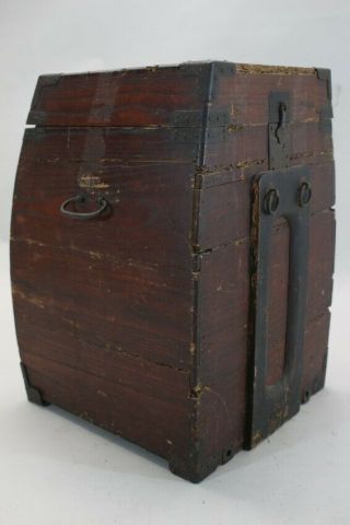 Seoi Hitsu (armor Box) Of Yoroi (armor) : Edo : 14.  2 × 14.  2 × 24 " 4.  82kg