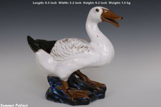Fine Chinese Porcelain Duck Statue
