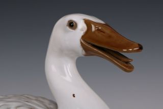 Fine Chinese Porcelain Duck Statue 3