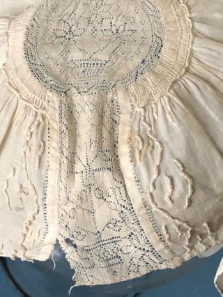 Rare - Antique Hollie Point needle lace baby bonnet COLLECTOR 2