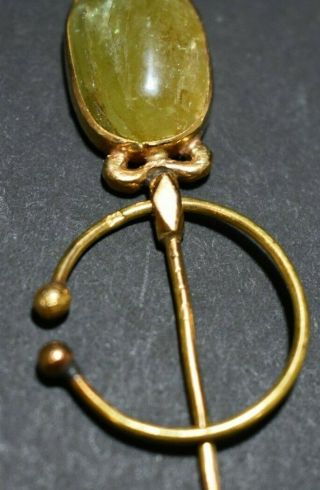 ANTIQUE TURBAN PIN,  14 CT GOLD,  OLD MINE STONE - TOPAZ? MARKED,  8.  5 GR MUGHAL? 3