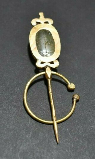 ANTIQUE TURBAN PIN,  14 CT GOLD,  OLD MINE STONE - TOPAZ? MARKED,  8.  5 GR MUGHAL? 4