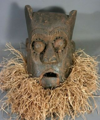 Lg Vintage African Mask Old Bushongo Tribe Spooky Wood Carved Tribal Art Statue
