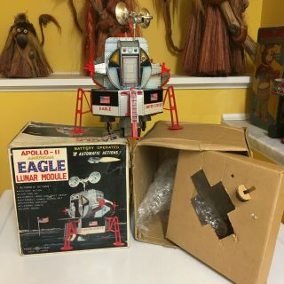 Vintage Daishin Tin B/o Apollo - Ii American Eagle Lunar Module 100 W/box