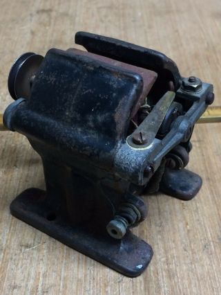 Rare Vintage Miniature Electric Motor With Cast - Iron Base 4