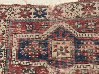 AN AUTHENTIC ANTIQUE HAND MADE CAUCASIAN TRIBAL RUG 7