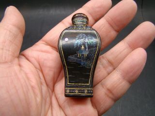 Chinese 18th Century Mother Of Pearl Inlaid Black Lacquer Snuff Bottle T7797
