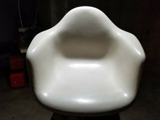 Eames Herman Miller Fiberglass Shell Arm Chair - Parchment White