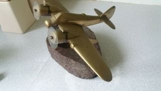 VINTAGE WW2 BRISTOL BEAUFIGHTER BRASS AIRPLANE ON CHUNKY HEAVY MARBLE ASHTRAY 3