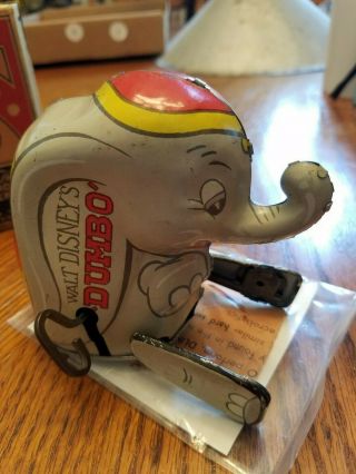 Walt Disney Dumbo tin litho toy windup with box 1941. 2