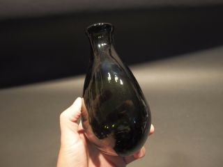 Antique Vintage Style Colonial Black Glass Blown Flask Bottle (Green) 11